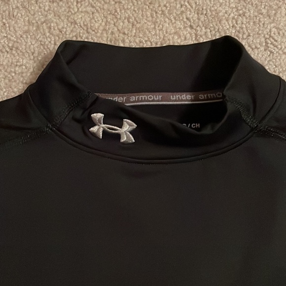 Women’s UA Tactical ColdGear Mock size Small - Picture 2 of 5